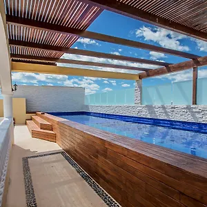 We Playa Hostel Playa del Carmen